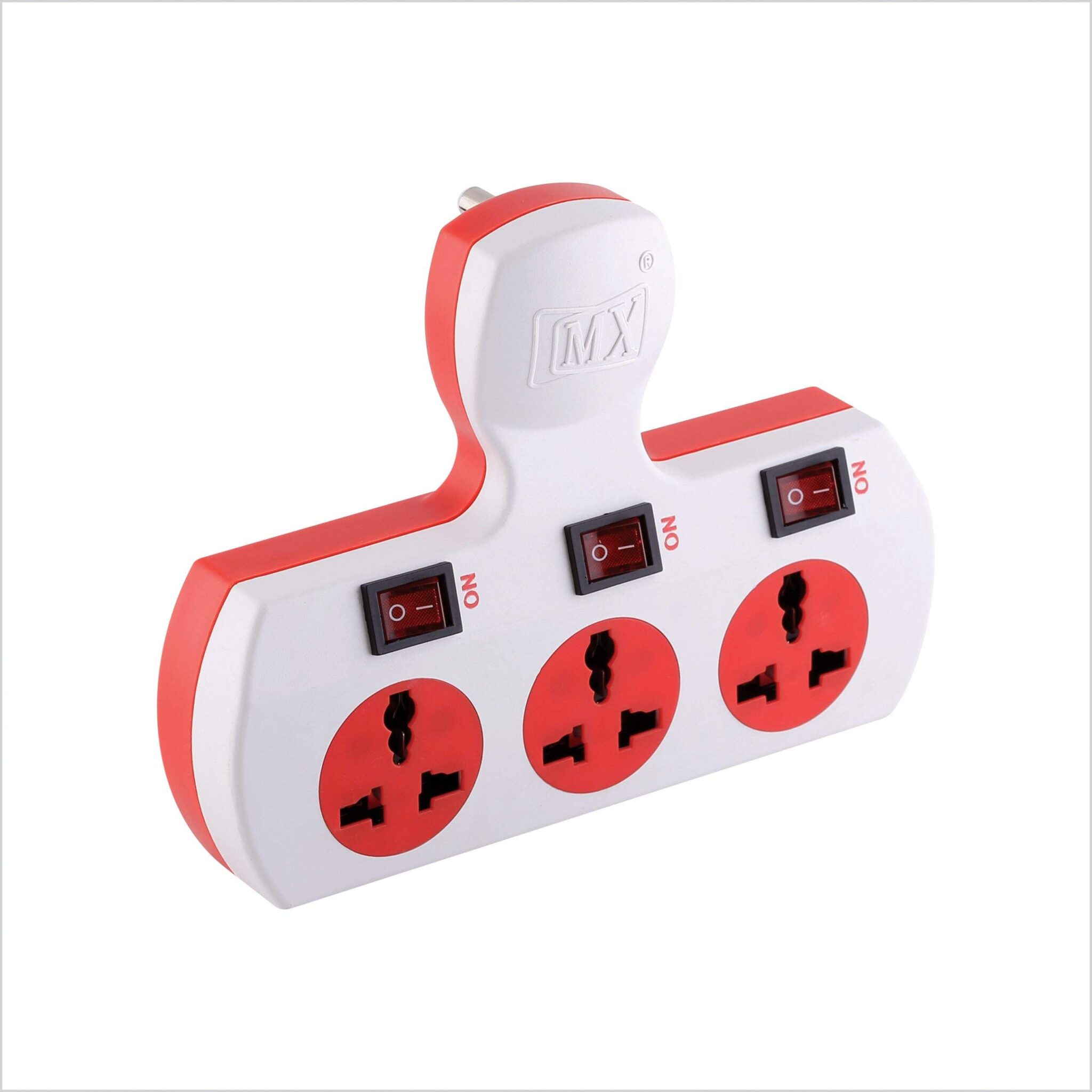 MX 3 PIN 3 WAY UNIVERSAL ADAPTOR 5 AMP. WITH INDIVIDUAL SWITCH, WITH FUSE
